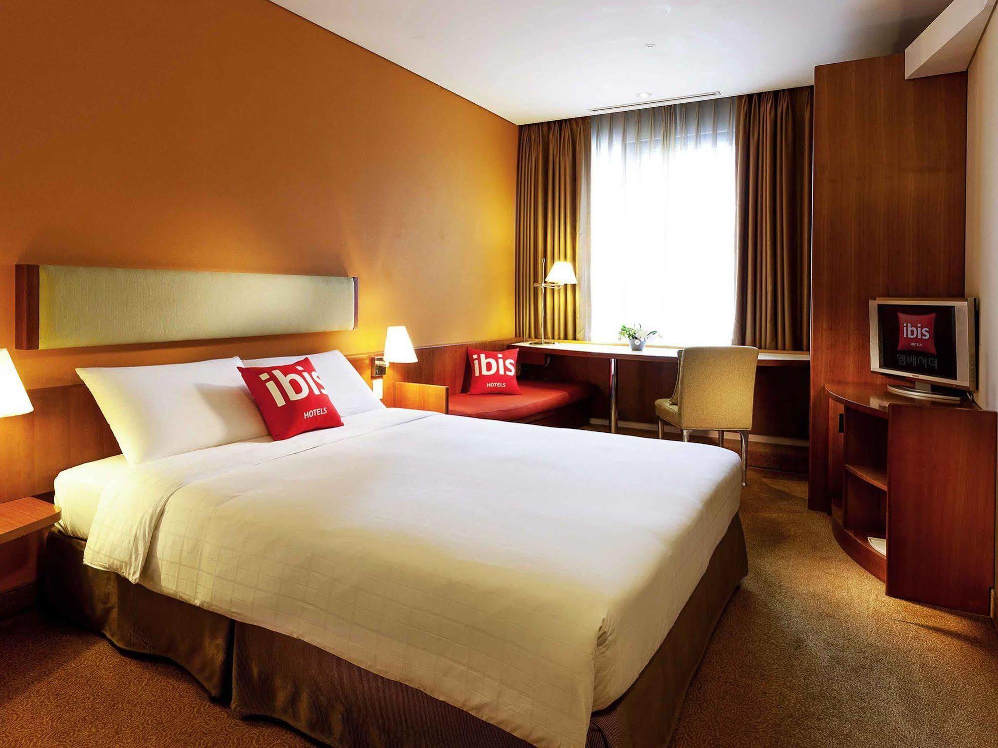 Ibis Styles Ambassador Seoul Myeong-Dong Hotell Exteriör bild