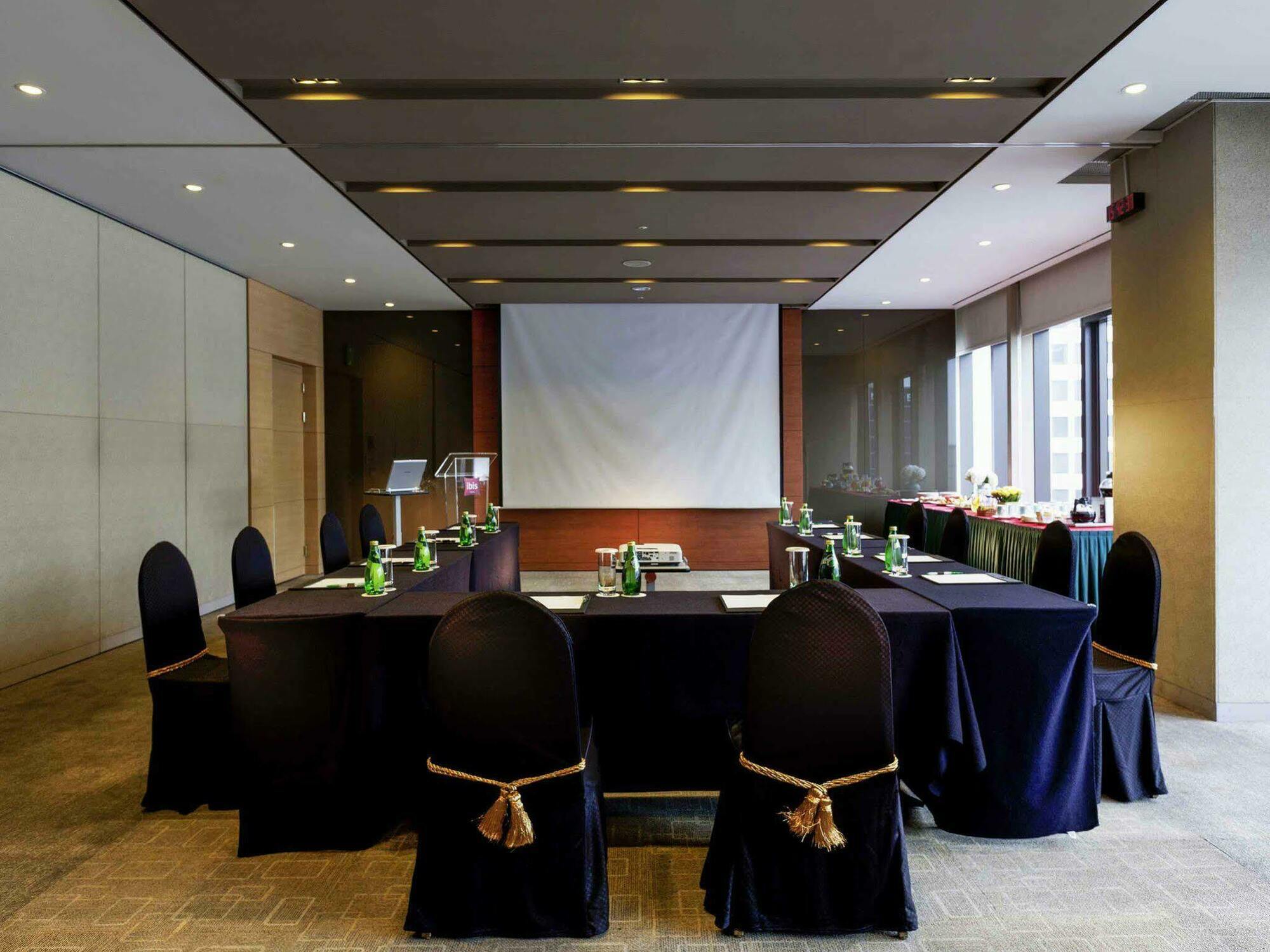 Ibis Styles Ambassador Seoul Myeong-Dong Hotell Exteriör bild